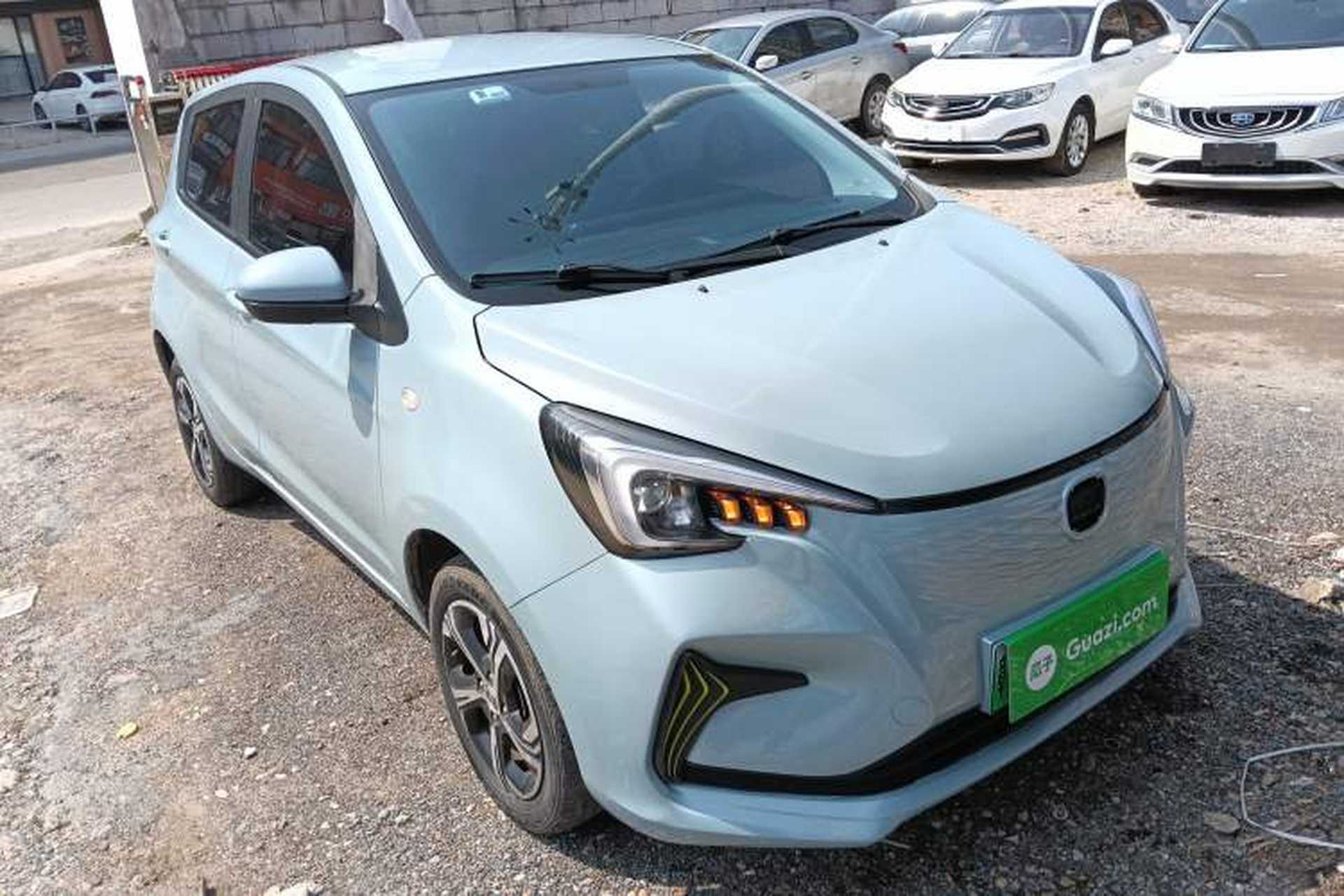 Used CHANGAN OSHAN Benni E-Star 2022 Qingxin Edition Colorful Model Lithium Iron Phosphate Front Right 45 Deg