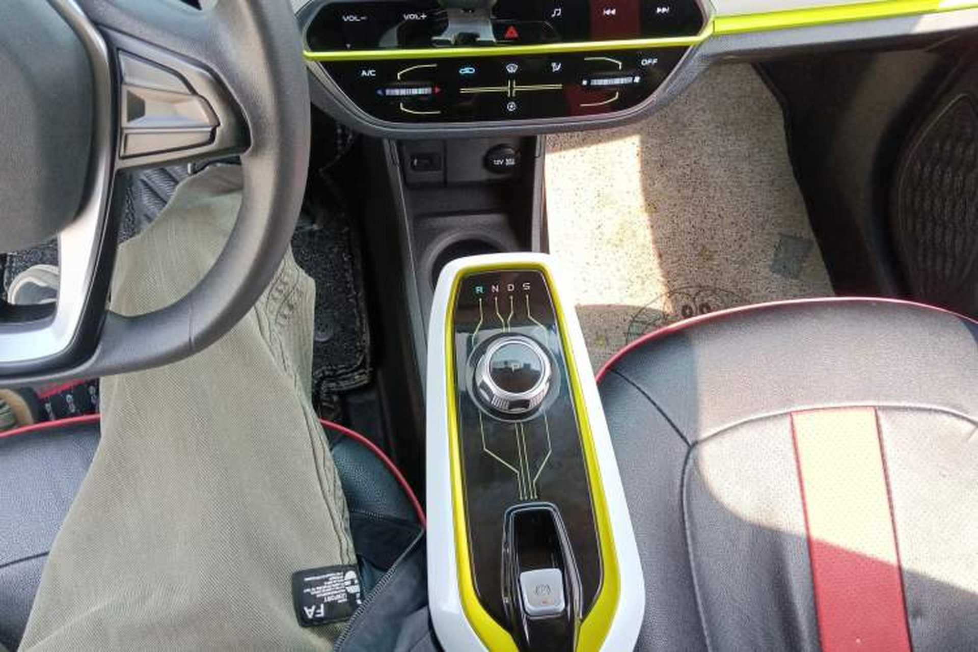 Used CHANGAN OSHAN Benni E-Star 2022 Qingxin Edition Colorful Model Lithium Iron Phosphate Gear Lever