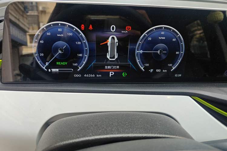 Used CHANGAN OSHAN Benni E-Star 2022 Charming Edition Colorful Model Lithium-Ion Battery Instrument Cluster