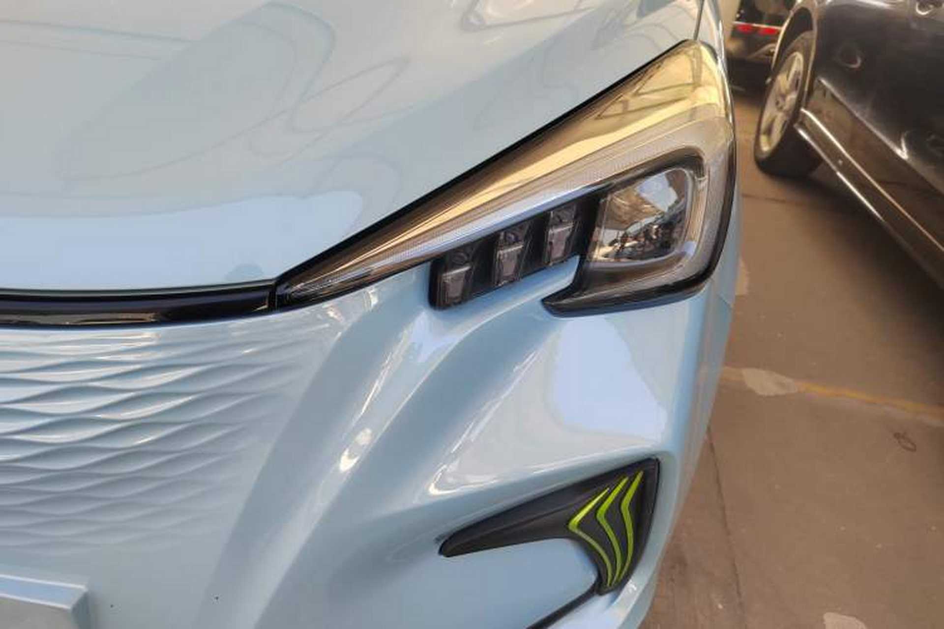 Used CHANGAN OSHAN Benni E-Star 2022 Qingxin Edition Colorful Model Lithium-NMC Left Front Headlight