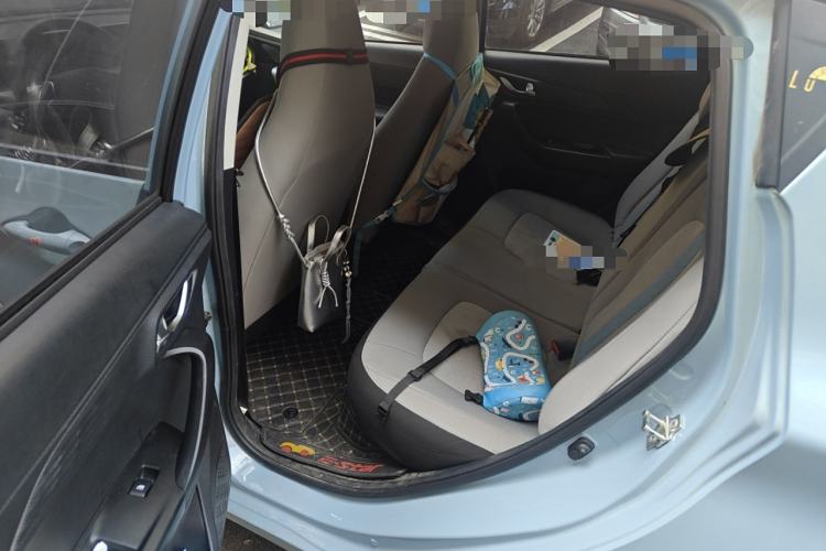 Used CHANGAN OSHAN Benni E-Star 2022 Charming Edition Colorful Model Lithium-Ion Battery Left Rear Seat