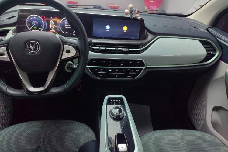 Used CHANGAN OSHAN Benni E-Star 2022 Charming Edition Colorful Model Lithium Iron Phosphate Audio And AC Panel