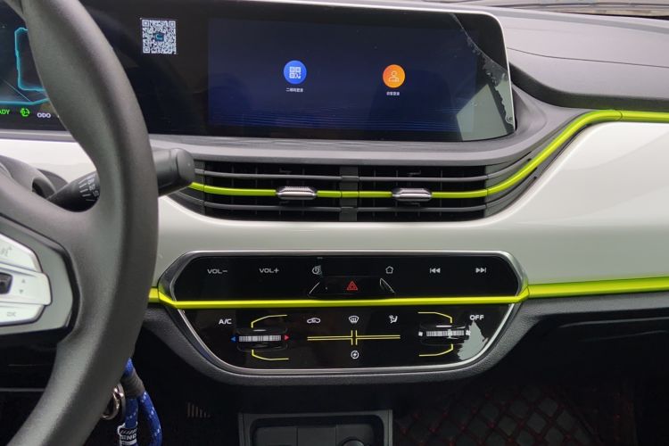 Used CHANGAN OSHAN Benni E-Star 2022 Charming Edition Colorful Model Lithium-Ion Battery Audio And AC Panel