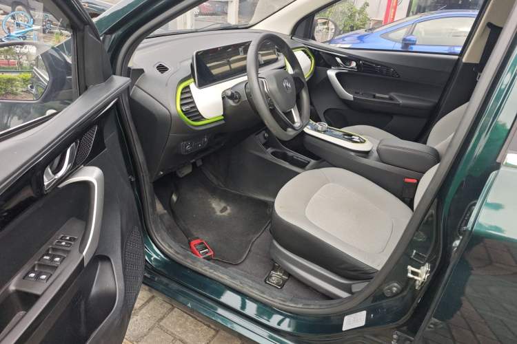 Used CHANGAN OSHAN Benni E-Star 2022 National Edition Colorful Limited Edition (Fast-Charging Version) Lithium Iron Phosphate Driver Seat