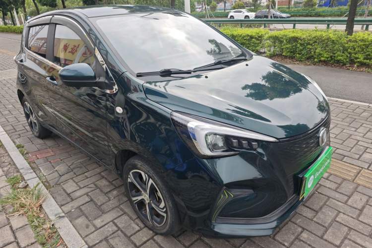 Used CHANGAN OSHAN Benni E-Star 2022 National Edition Colorful Limited Edition (Fast-Charging Version) Lithium Iron Phosphate Front Right 45 Deg