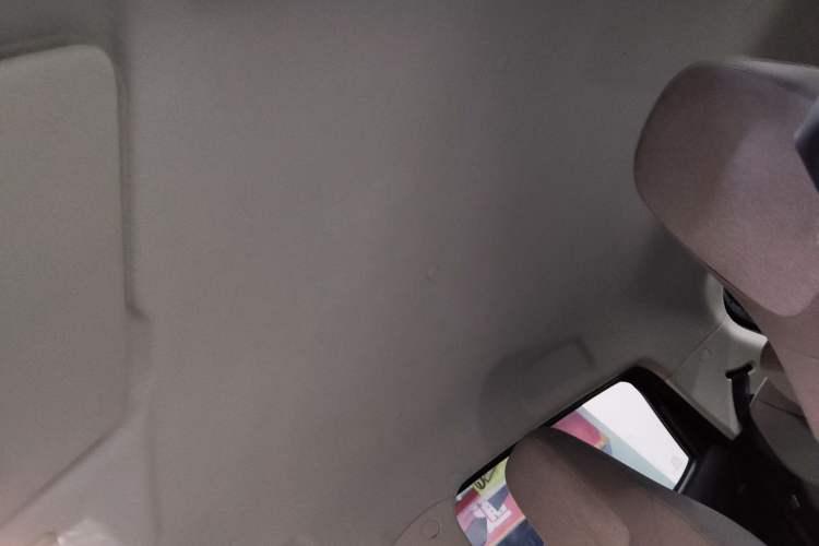 Used CHANGAN OSHAN Benni E-Star 2022 Qingxin Edition Colorful Model Lithium-NMC Headliner