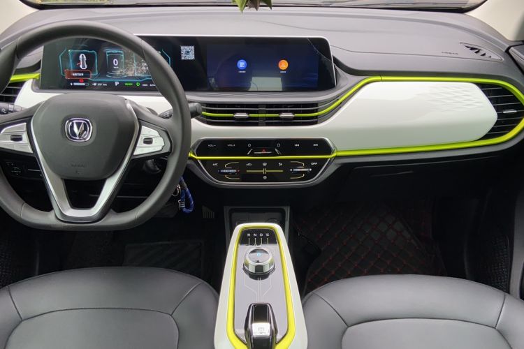 Used CHANGAN OSHAN Benni E-Star 2022 Charming Edition Colorful Model Lithium-Ion Battery Interior 2