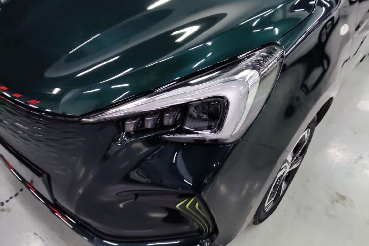 Used CHANGAN OSHAN Benni E-Star 2022 Qingxin Edition Colorful Model Lithium-NMC Left Front Headlight