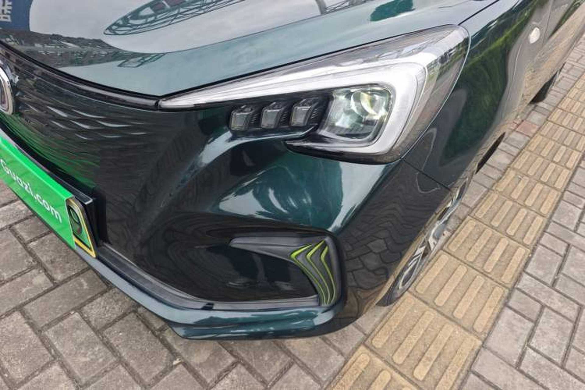 Used CHANGAN OSHAN Benni E-Star 2022 National Edition Colorful Limited Edition (Fast-Charging Version) Lithium Iron Phosphate Left Front Headlight