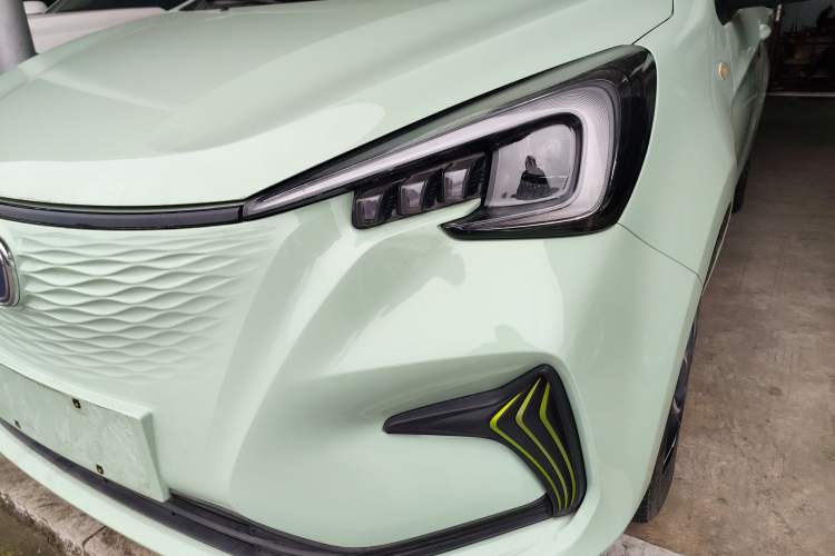 Used CHANGAN OSHAN Benni E-Star 2022 Qingxin Edition Colorful Model Lithium Iron Phosphate Left Front Headlight