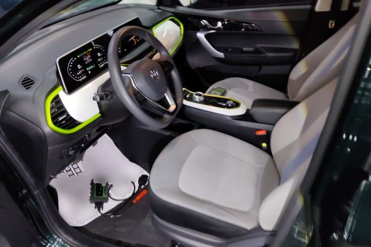 Used CHANGAN OSHAN Benni E-Star 2022 Qingxin Edition Colorful Model Lithium-NMC Left Front Seat