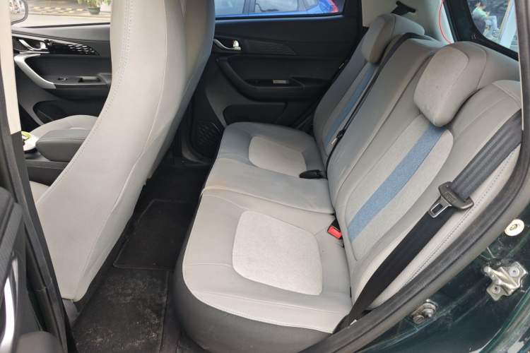 Used CHANGAN OSHAN Benni E-Star 2022 National Edition Colorful Limited Edition (Fast-Charging Version) Lithium Iron Phosphate Left Rear Seat