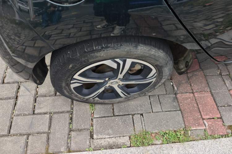 Used CHANGAN OSHAN Benni E-Star 2022 National Edition Colorful Limited Edition (Fast-Charging Version) Lithium Iron Phosphate Right Rear Wheel Hub