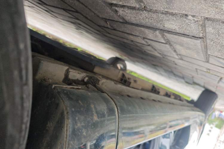 Used CHANGAN OSHAN Benni E-Star 2022 National Edition Colorful Limited Edition (Fast-Charging Version) Lithium Iron Phosphate Right Side Sill