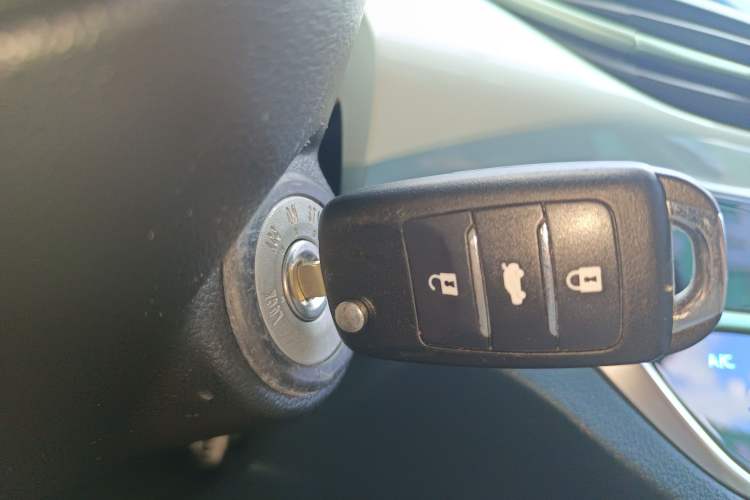 Used CHANGAN OSHAN Benni E-Star 2022 Qingxin Edition Colorful Model Lithium Iron Phosphate Vehicle Key