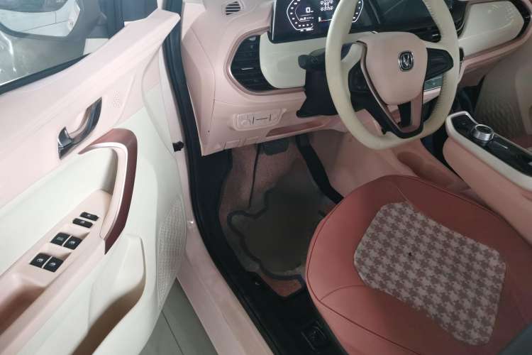 Used CHANGAN OSHAN Benni E-Star 2022 Qingxin Edition Colorful Model Lithium Iron Phosphate Driver Seat