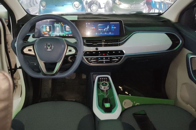 Used CHANGAN OSHAN Benni E-Star 2022 Charming Edition Colorful Model Lithium Iron Phosphate Center Console