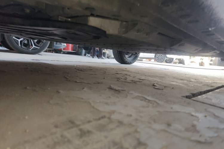 Used CHANGAN OSHAN Benni E-Star 2022 Qingxin Edition Colorful Model Lithium Iron Phosphate Chassis Front Left