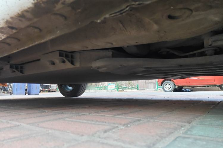Used CHANGAN OSHAN Benni E-Star 2022 Qingxin Edition Colorful Model Lithium Iron Phosphate Chassis Front Right