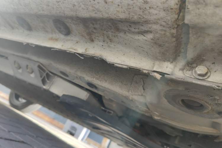 Used CHANGAN OSHAN Benni E-Star 2022 Qingxin Edition Colorful Model Lithium Iron Phosphate Chassis Front Right