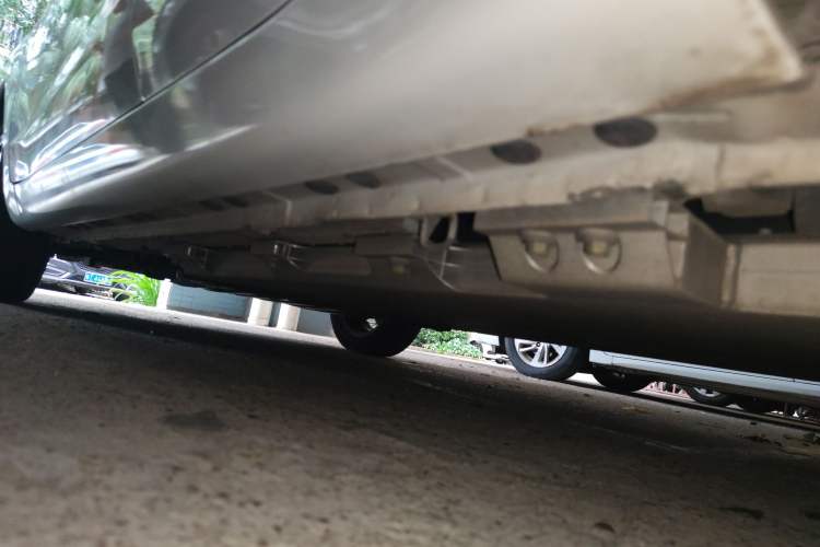 Used CHANGAN OSHAN Benni E-Star 2022 Qingxin Edition Colorful Model Lithium Iron Phosphate Chassis Rear Left