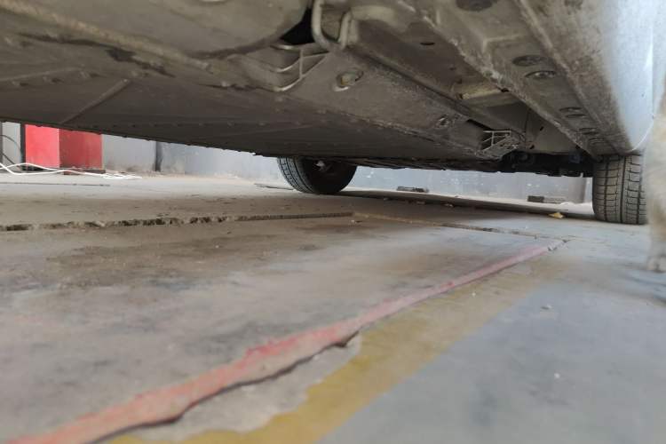 Used CHANGAN OSHAN Benni E-Star 2022 Qingxin Edition Colorful Model Lithium Iron Phosphate Chassis Rear Right