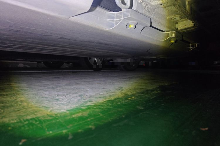 Used CHANGAN OSHAN Benni E-Star 2022 Qingxin Edition Colorful Model Lithium Iron Phosphate Chassis Rear Right