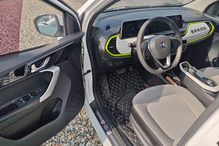 Used CHANGAN OSHAN Benni E-Star 2022 Qingxin Edition Colorful Model Lithium-NMC Driver Seat