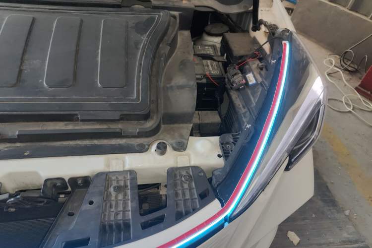Used CHANGAN OSHAN Benni E-Star 2022 Qingxin Edition Colorful Model Lithium Iron Phosphate Engine Bay Left