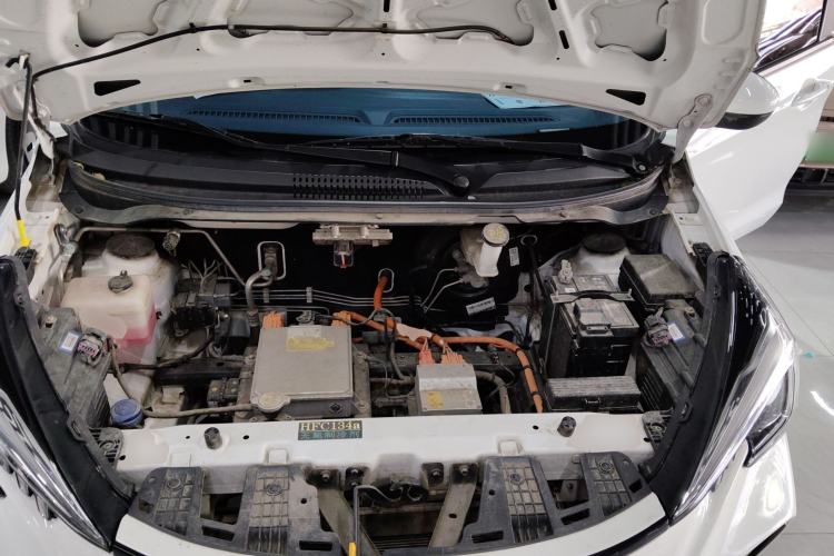 Used CHANGAN OSHAN Benni E-Star 2022 Qingxin Edition Colorful Model Lithium Iron Phosphate Engine Bay