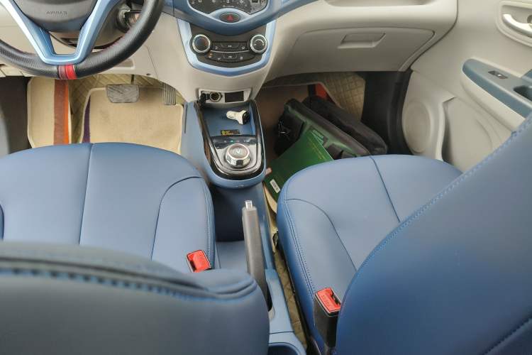 Used CHANGAN OSHAN Benni E-Star 2022 National Edition Colorful Limited Edition (Fast-Charging Version) Lithium Iron Phosphate Gear Lever