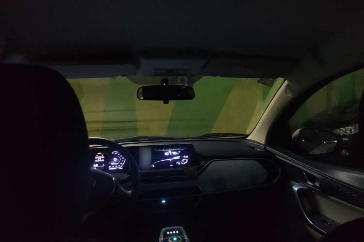 Used CHANGAN OSHAN Benni E-Star 2022 Qingxin Edition Colorful Model Lithium Iron Phosphate Headliner