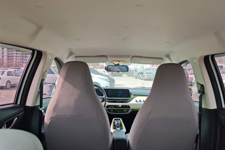 Used CHANGAN OSHAN Benni E-Star 2022 Qingxin Edition Colorful Model Lithium-NMC Headliner