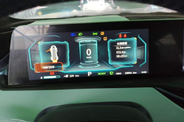 Used CHANGAN OSHAN Benni E-Star 2022 Charming Edition Colorful Model Lithium Iron Phosphate Instrument Cluster