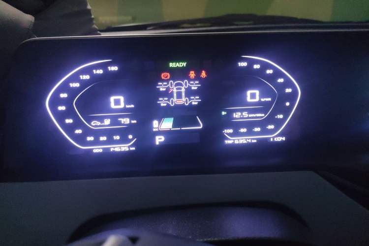 Used CHANGAN OSHAN Benni E-Star 2022 Qingxin Edition Colorful Model Lithium Iron Phosphate Instrument Cluster
