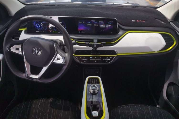 Used CHANGAN OSHAN Benni E-Star 2022 Charming Edition Colorful Model Lithium-Ion Battery Interior 1