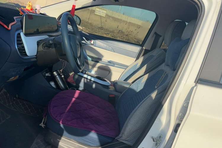 Used CHANGAN OSHAN Benni E-Star 2022 Qingxin Edition Colorful Model Lithium Iron Phosphate Interior 2
