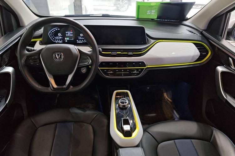 Used CHANGAN OSHAN Benni E-Star 2022 Qingxin Edition Colorful Model Lithium-NMC Interior 3