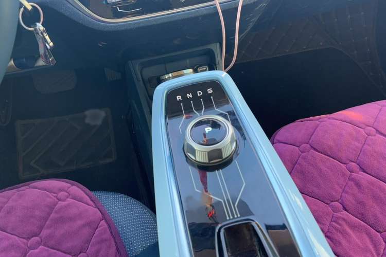Used CHANGAN OSHAN Benni E-Star 2022 Qingxin Edition Colorful Model Lithium Iron Phosphate Interior 5