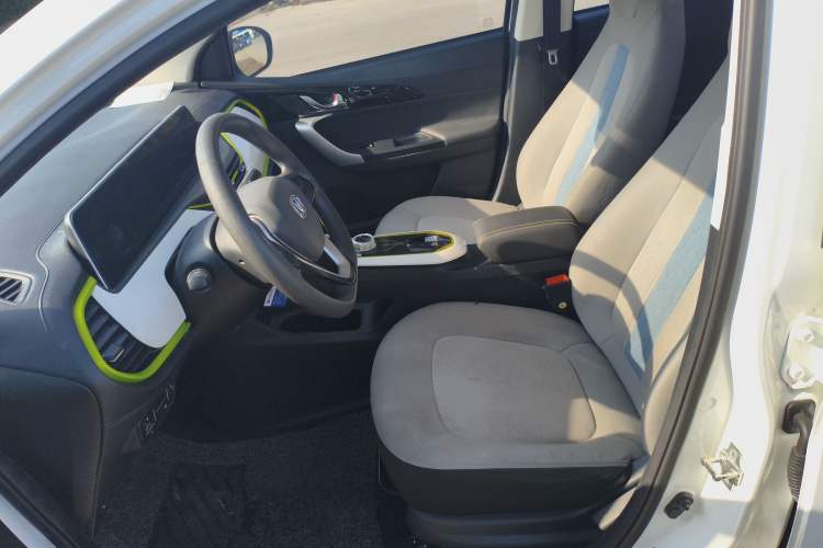 Used CHANGAN OSHAN Benni E-Star 2022 Qingxin Edition Colorful Model Lithium-NMC Left Front Seat