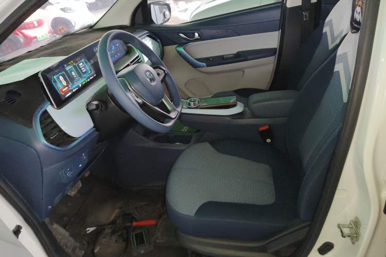 Used CHANGAN OSHAN Benni E-Star 2022 Charming Edition Colorful Model Lithium Iron Phosphate Left Front Seat