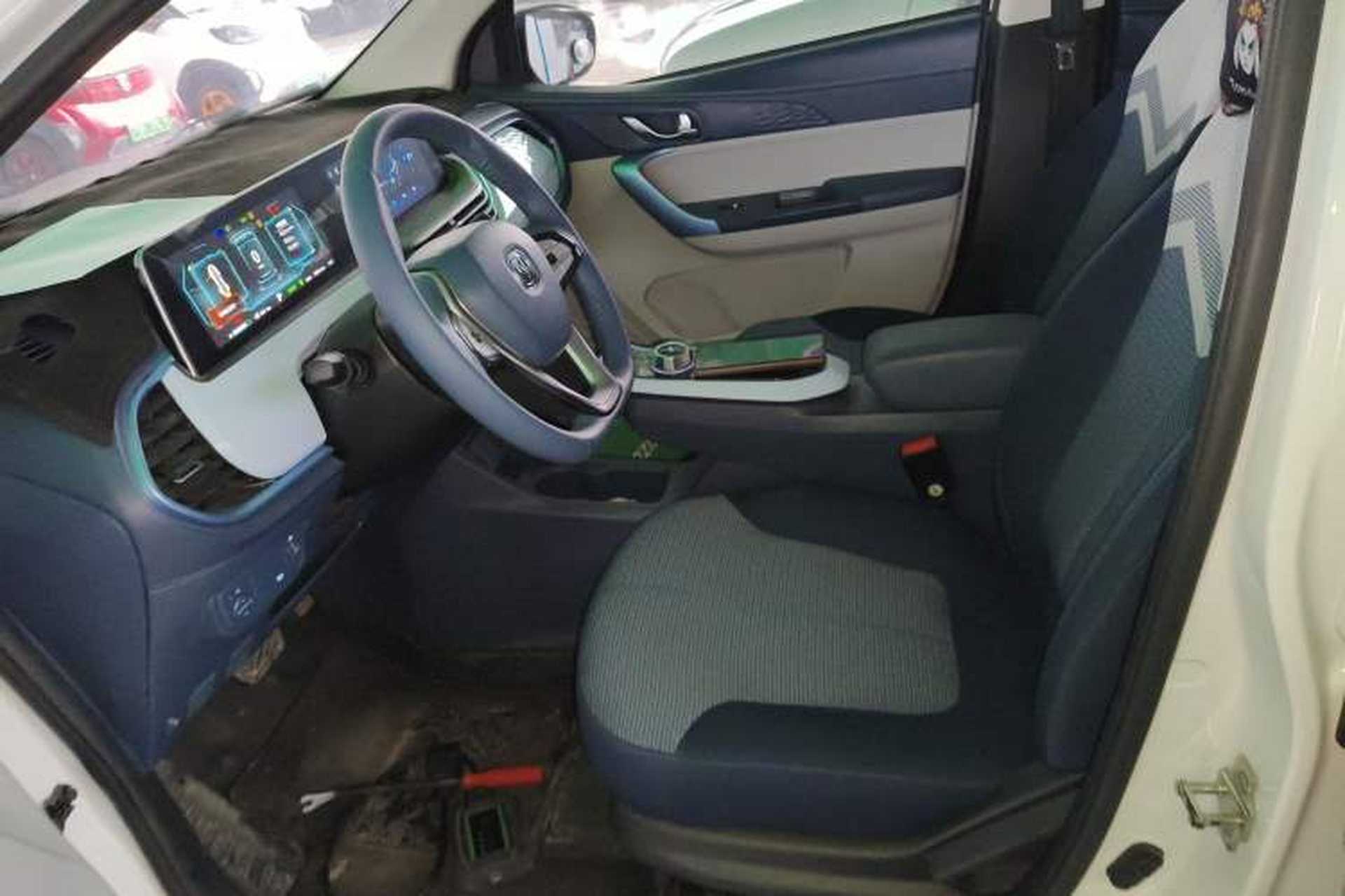 Used CHANGAN OSHAN Benni E-Star 2022 Charming Edition Colorful Model Lithium Iron Phosphate Left Front Seat