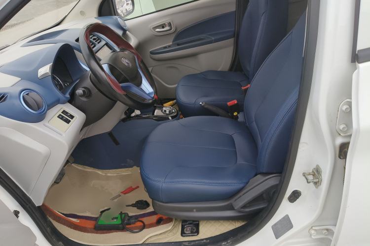 Used CHANGAN OSHAN Benni E-Star 2022 National Edition Colorful Limited Edition (Fast-Charging Version) Lithium Iron Phosphate Left Front Seat