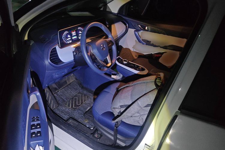 Used CHANGAN OSHAN Benni E-Star 2022 Qingxin Edition Colorful Model Lithium Iron Phosphate Left Front Seat