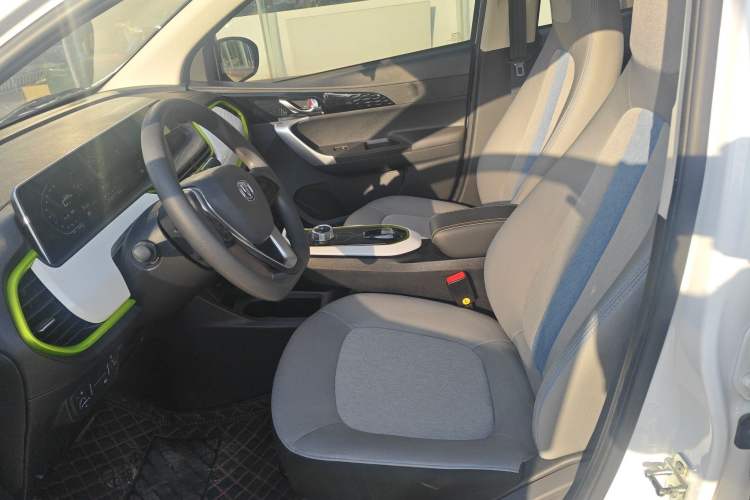 Used CHANGAN OSHAN Benni E-Star 2022 Qingxin Edition Colorful Model Lithium Iron Phosphate Left Front Seat