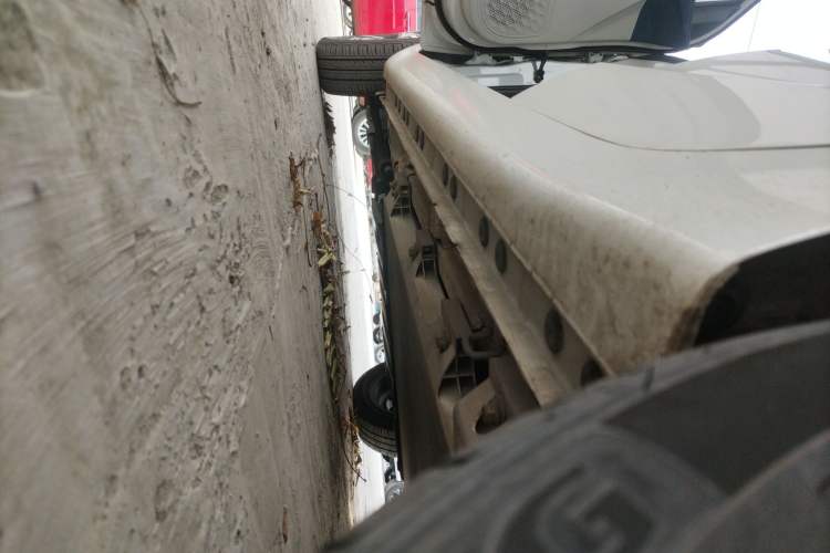 Used CHANGAN OSHAN Benni E-Star 2022 Qingxin Edition Colorful Model Lithium Iron Phosphate Left Side Sill