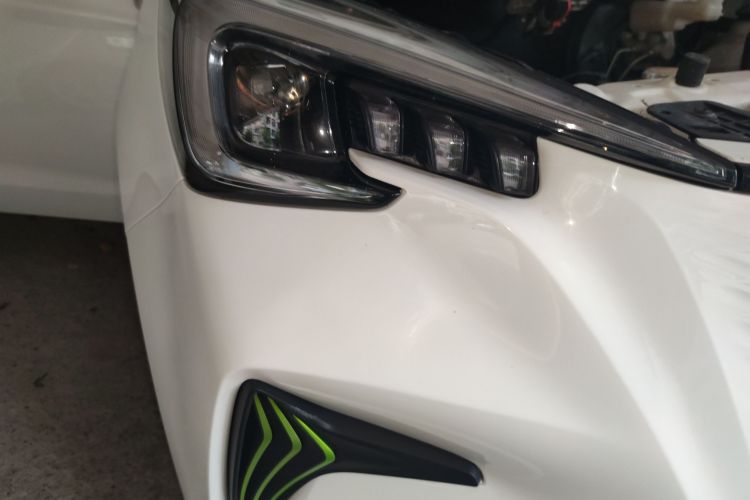 Used CHANGAN OSHAN Benni E-Star 2022 Qingxin Edition Colorful Model Lithium Iron Phosphate Right Front Headlight
