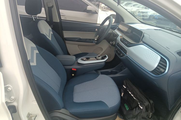 Used CHANGAN OSHAN Benni E-Star 2022 Qingxin Edition Colorful Model Lithium Iron Phosphate Right Front Seat