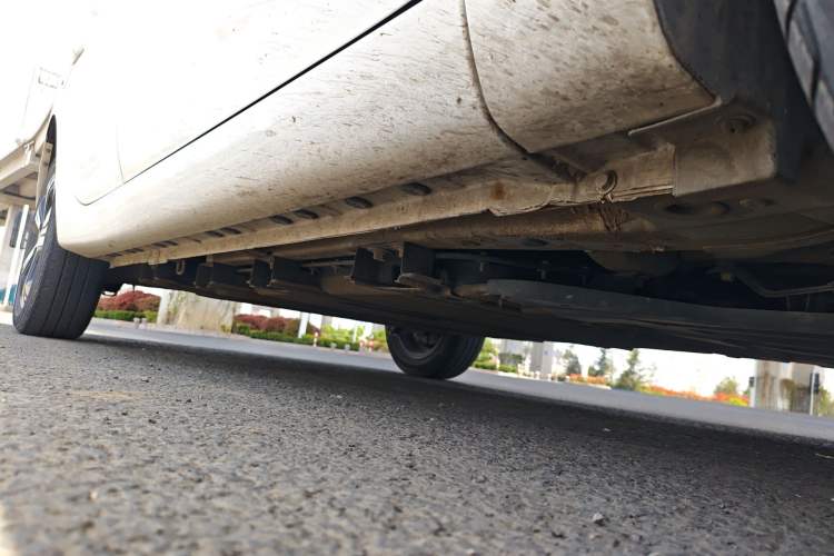 Used CHANGAN OSHAN Benni E-Star 2022 Qingxin Edition Colorful Model Lithium-NMC Right Side Sill
