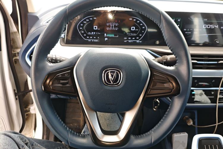 Used CHANGAN OSHAN Benni E-Star 2022 Qingxin Edition Colorful Model Lithium-NMC Steering Wheel